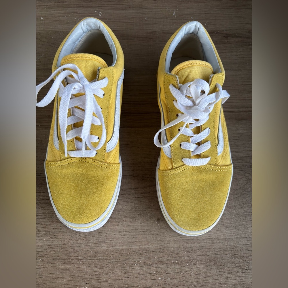 Size 5- VANS Old Skool Cyber Yellow